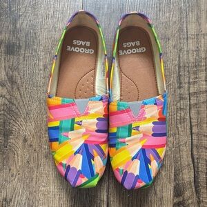 Groove Colorful Women's Shoes